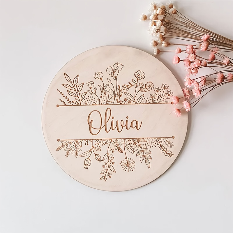 Eve Party - Personalisierte Blumen-Gravur Namensplakette, Maßgefertigtes Rundes Holzschild,